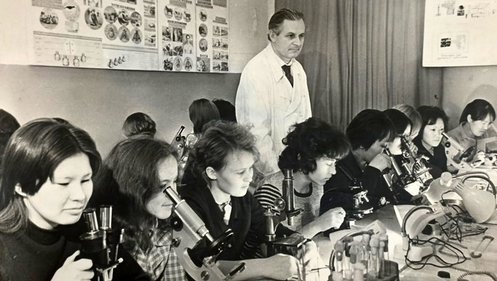 Жизнь, отгремевшая набатом