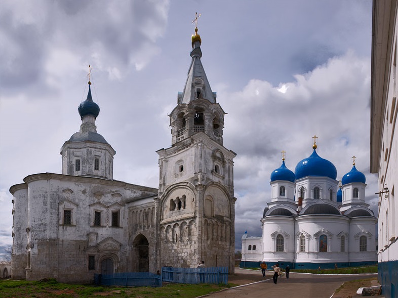 Церковь, где был убит Св.князь Андрей Боголюбский.