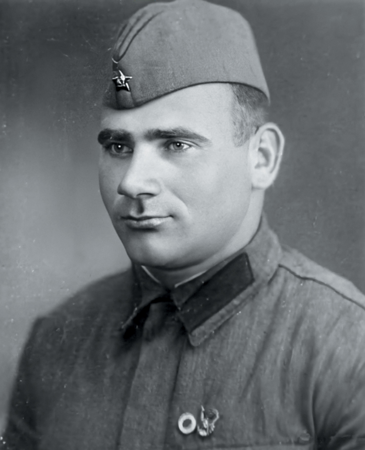 Григорий Малинко, 1940 год. Источник https://avatars.dzeninfra.ru/.