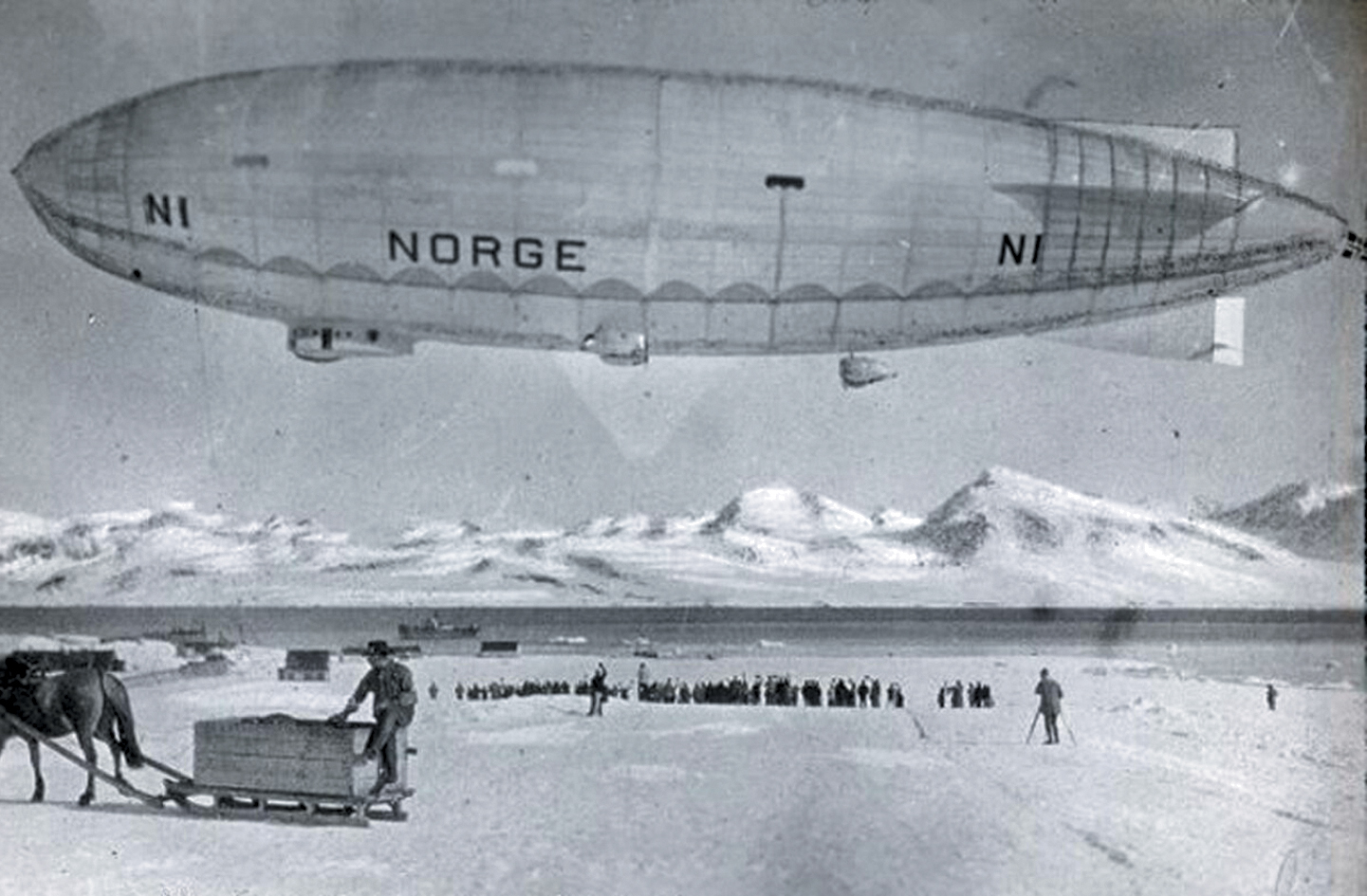 Дирижабль N-1 Norge («Норвегия»), на котором летел Амундсен. Источник https://upload.wikimedia.org/.