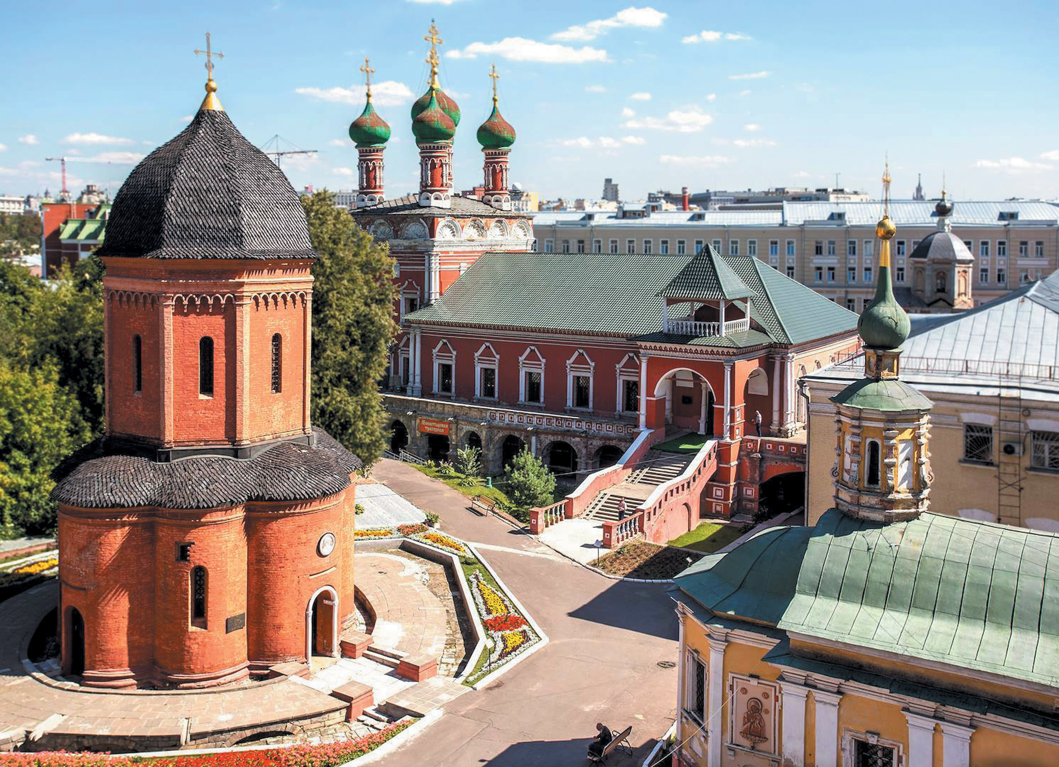 Крест наперсный, собрание Музея Москвы.